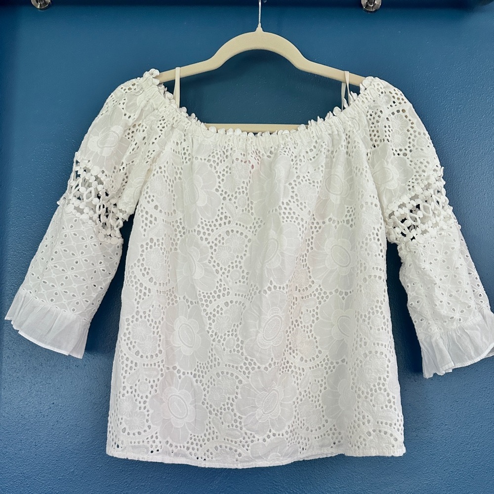 Lilly Pulitzer White Ruffled 3/4 Sleeve Blouse